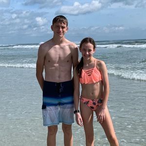 Meet your Posher, Monica